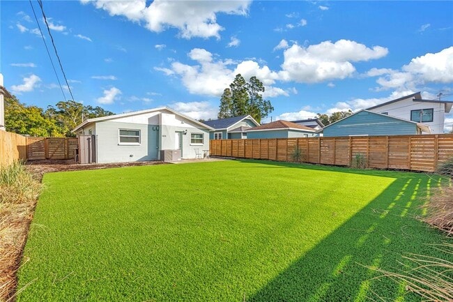 Building Photo - 5026 3rd Ave S