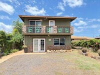 Building Photo - Three Bedroom Home