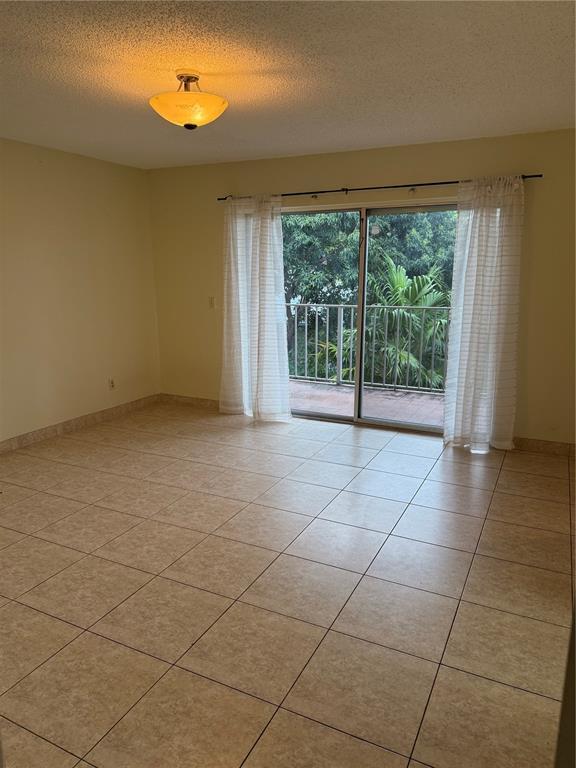 Building Photo - 2142 Nova Village Dr