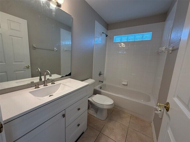 Building Photo - 463 Winwood Ct