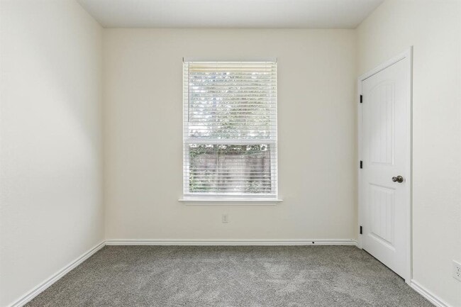 Building Photo - 133 N Kanaio Dr