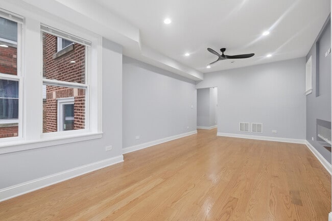 Building Photo - 4524 N Central Park Ave