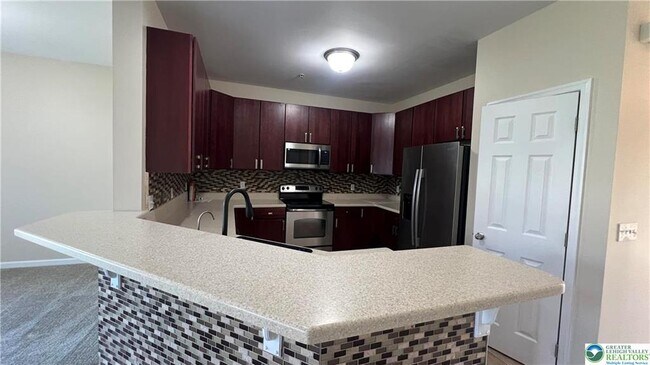 Building Photo - 251 Milkweed Dr