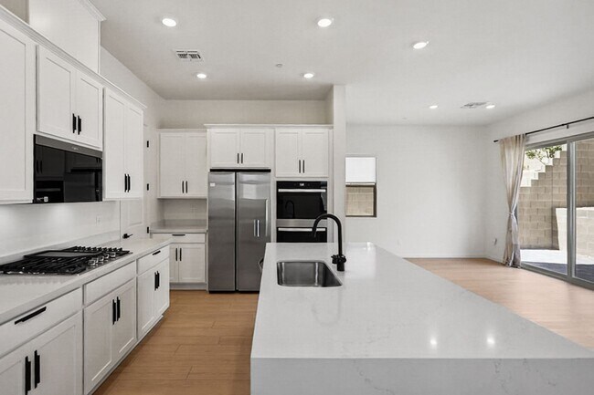 Building Photo - 3 Bedroom West Summerlin Beauty