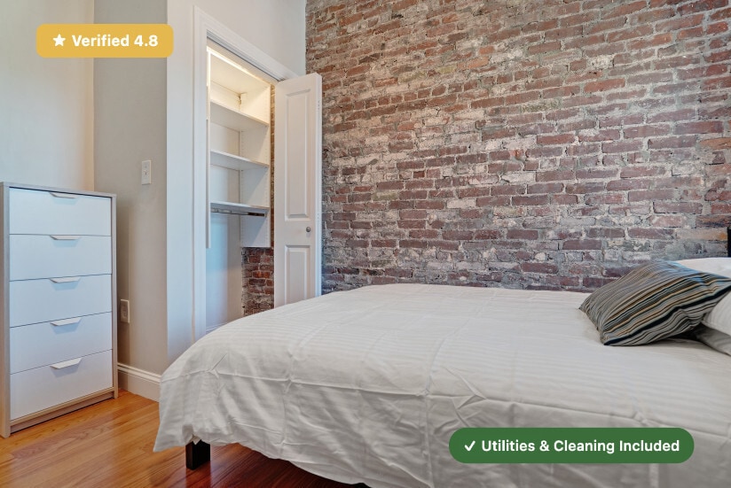Building Photo - Furnished Private Bedroom in East Boston