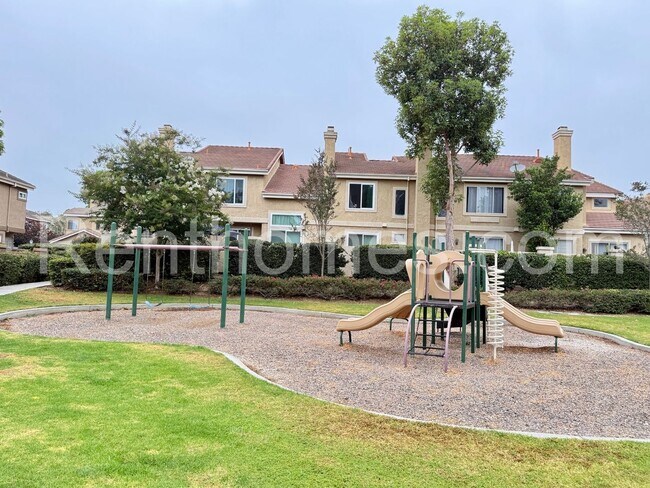 Building Photo - 11553 Westview Pkwy