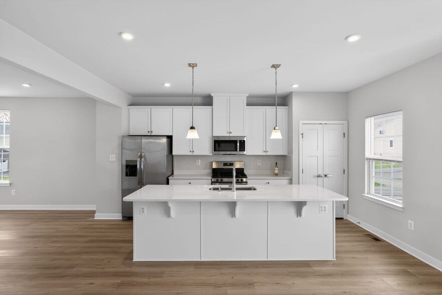 Building Photo - 649 Lewes Landing Rd