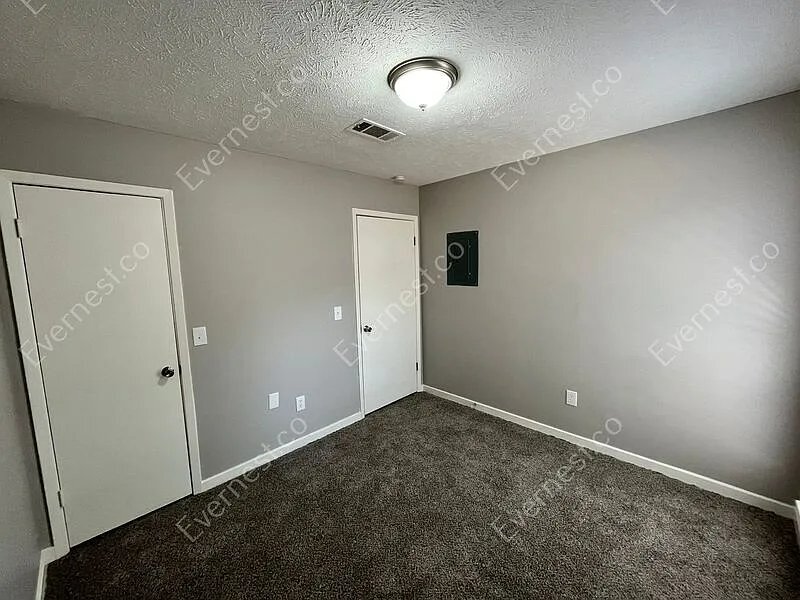 Building Photo - 1443 Cherrie Ave