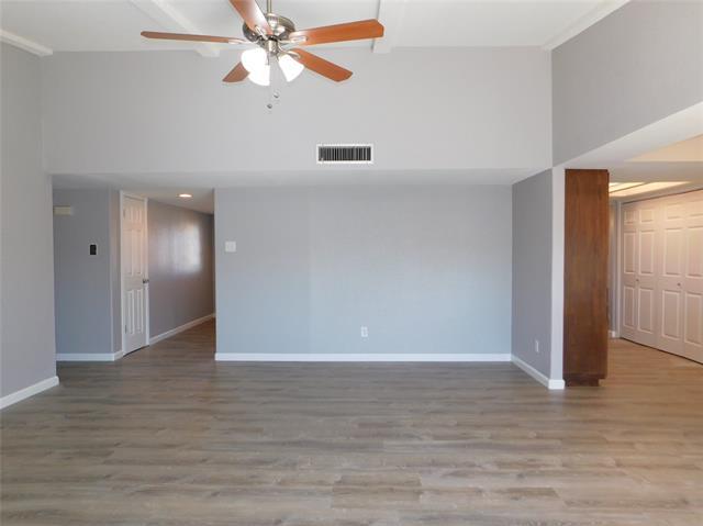 Building Photo - 4816 Roberts Dr