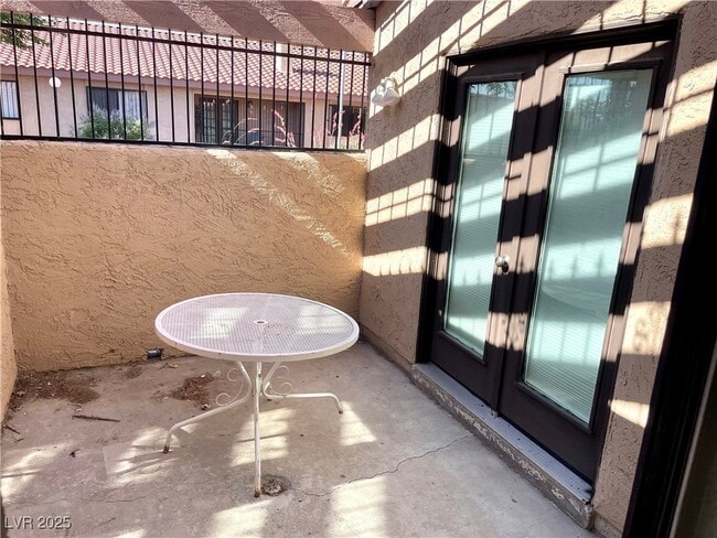 Building Photo - 1873 Arbol Verde Way