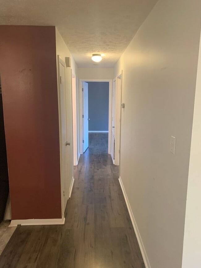 Building Photo - 1820-6 Tryon Drive