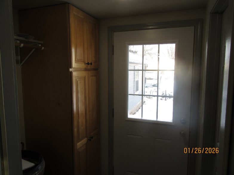 Building Photo - 353 Blake St