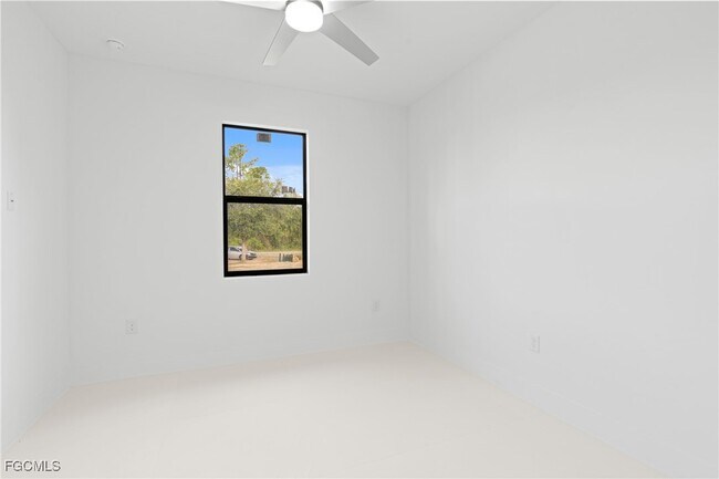Building Photo - 2503 41st St W