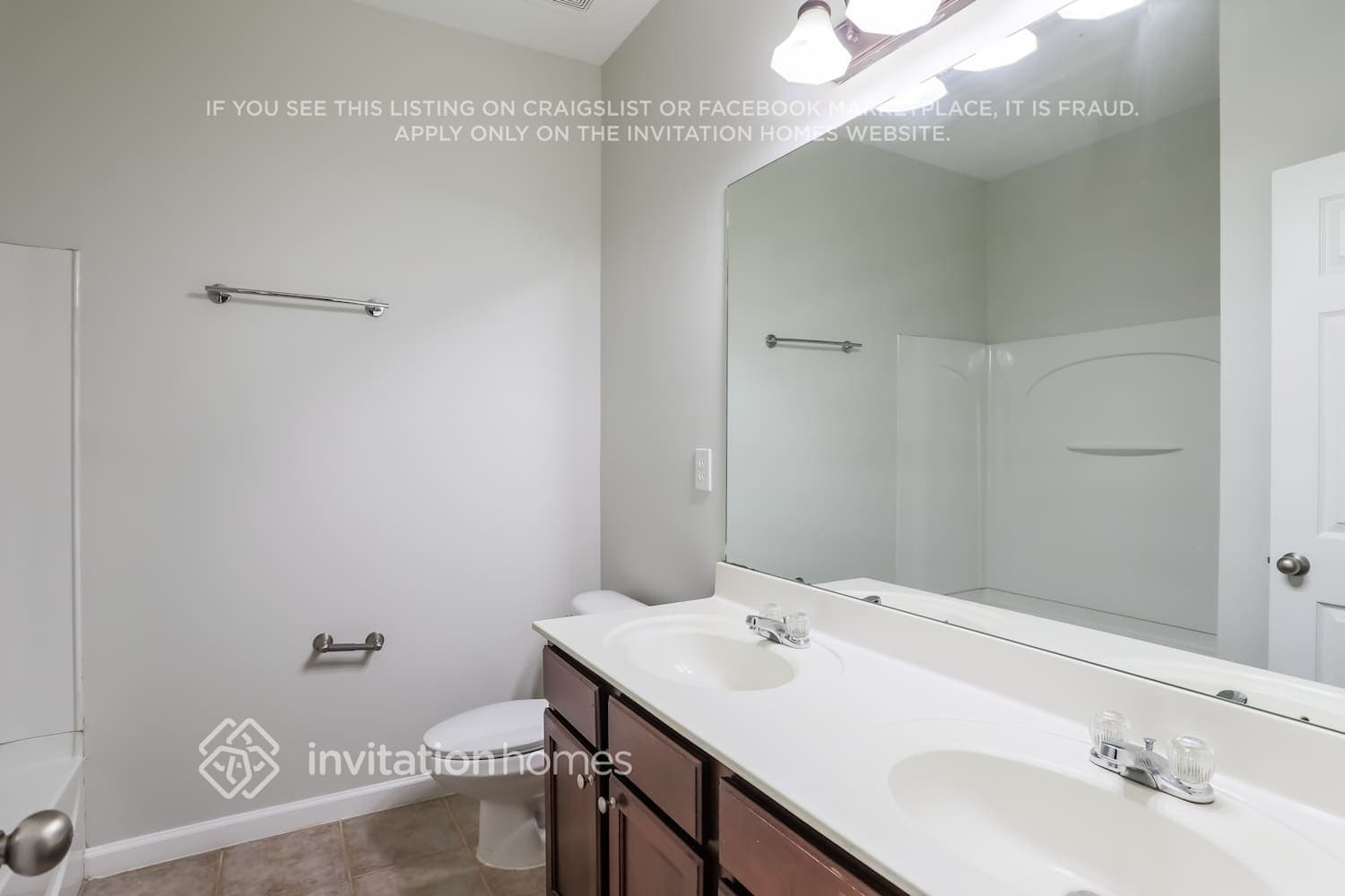 Building Photo - 12881 Deer Park Ln