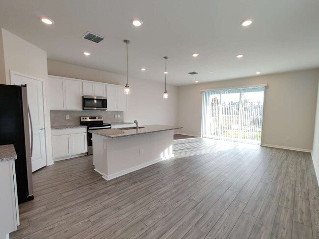 Building Photo - 5389 Elmview Xing