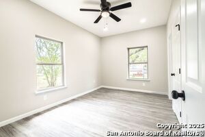 Building Photo - 908 Plum St