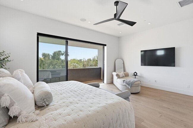 Building Photo - 4544 N Evans Dr