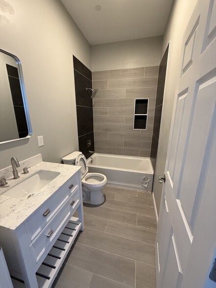 Hall bath - 111 N Main St