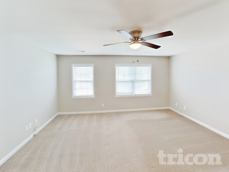 Building Photo - 1145 Langston Dr