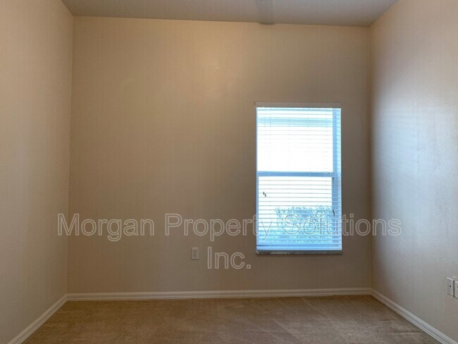 Building Photo - 3405 Great Pond Dr