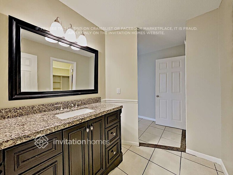 Building Photo - 2525 Kiowa Trail