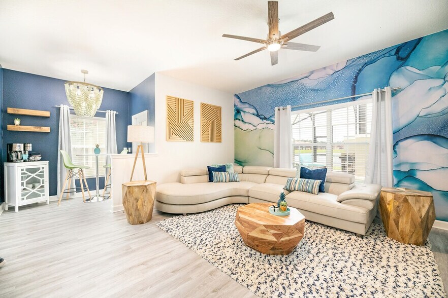 Building Photo - 8938 Cuban Palm Rd