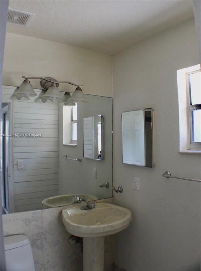 Building Photo - 10784 NW 23rd Ct