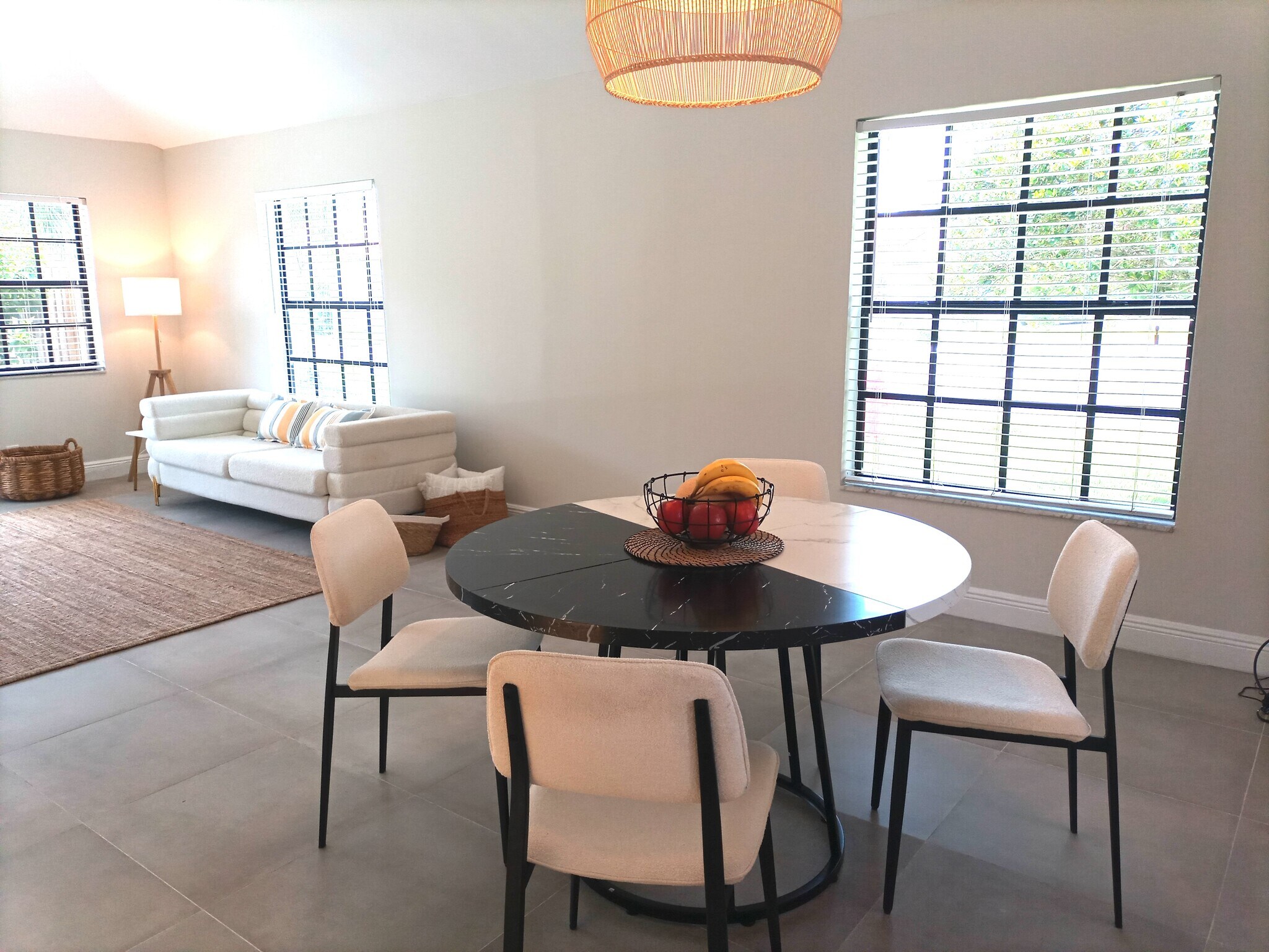 Building Photo - 13473 Fountain View Blvd