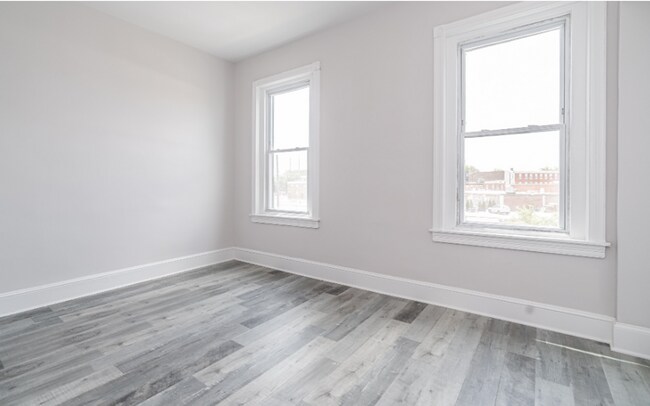 Building Photo - 4249 Leidy Ave