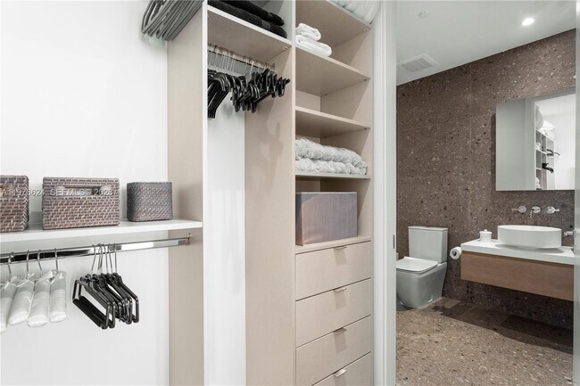 Building Photo - 8701 Collins Ave