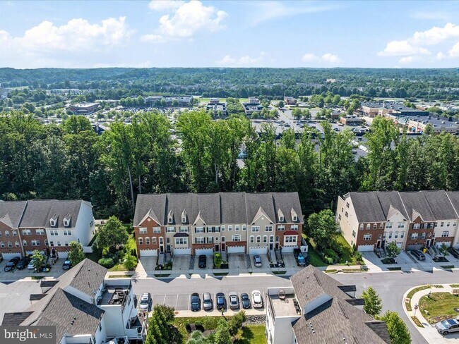 Building Photo - 1221 Orchid Rd