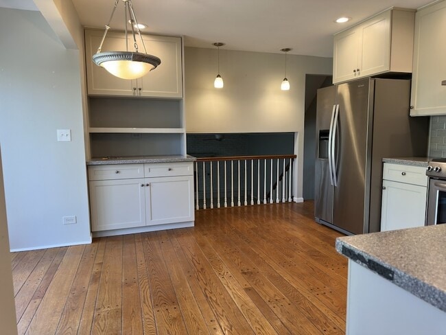 Building Photo - 1920 E Peachtree Dr