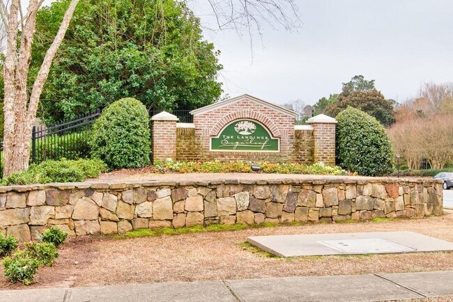 Building Photo - 2700 Ridge Run Tr