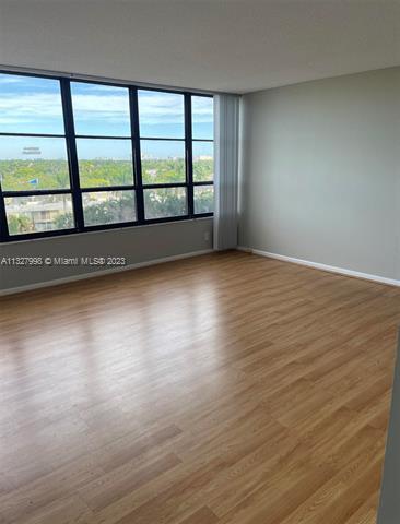 Building Photo - 600 Three Islands Boulevard