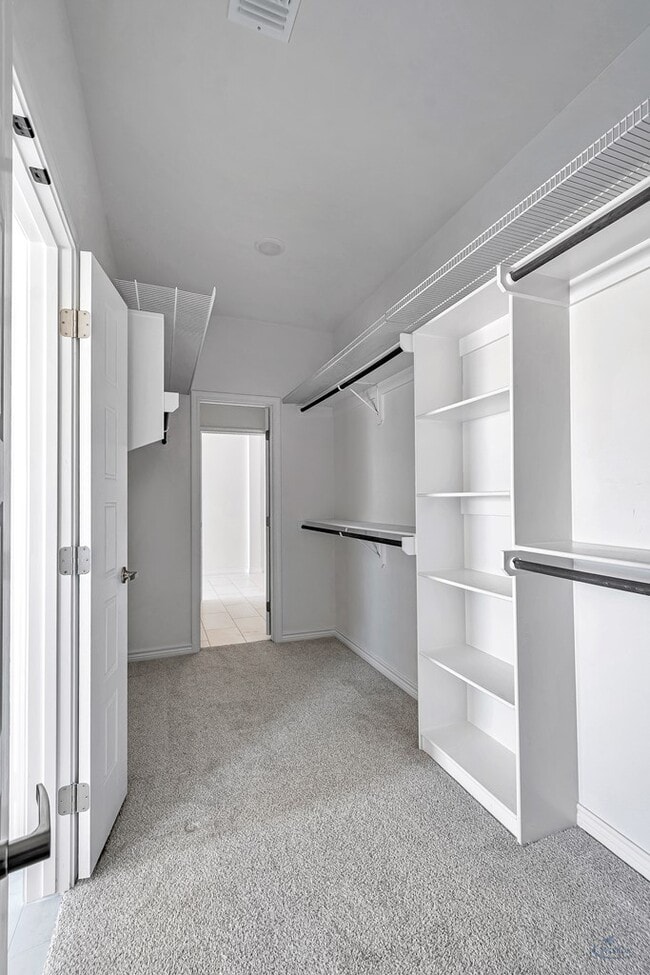 Building Photo - 1813 Wrigley Dr