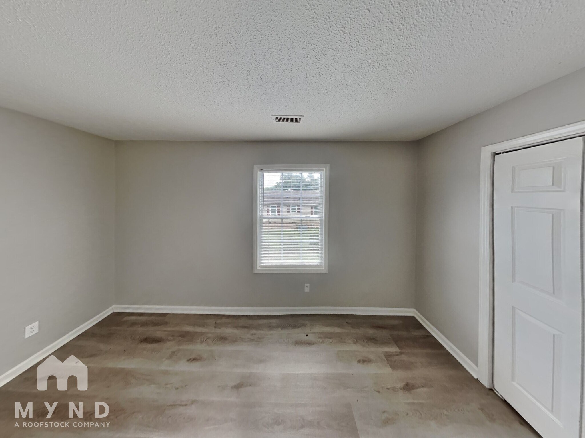 Building Photo - 2515 Winterfield Dr
