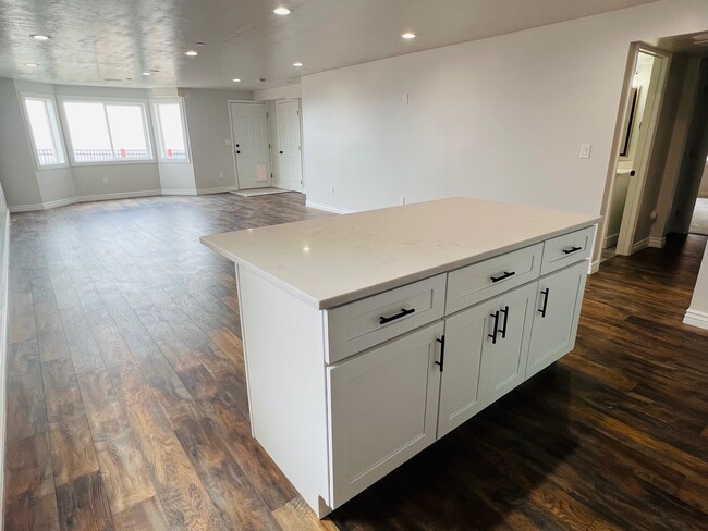 Building Photo - 1987 E Aspen Grv Ct