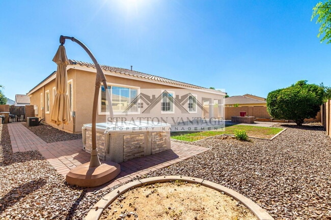 Building Photo - 21004 E Sunset Dr