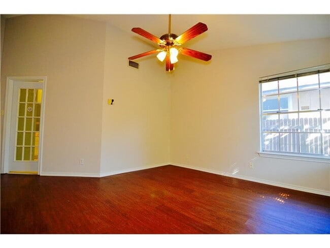 Building Photo - 9101 Palace Pkwy