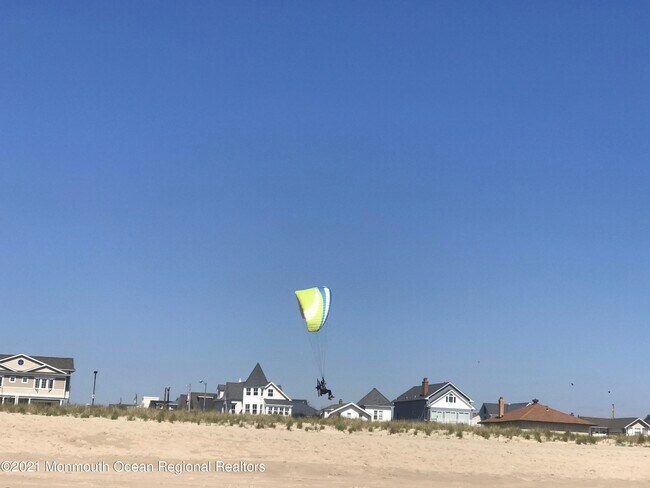 Building Photo - 24 Embury Ave