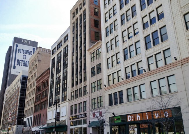 Building Photo - 1247 Woodward Ave