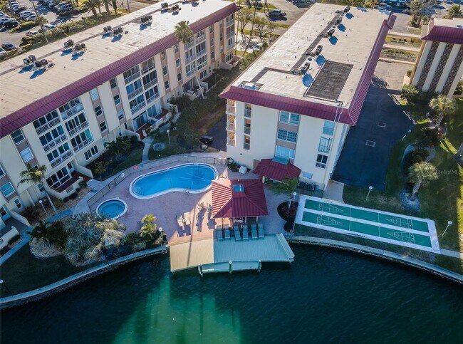 Building Photo - 105 Island Way