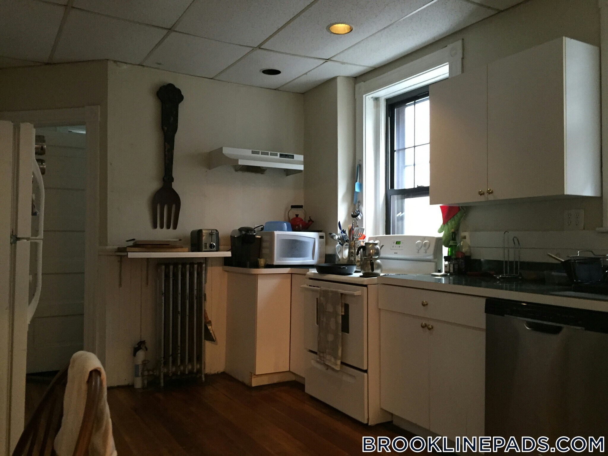 Building Photo - 1247 Beacon St