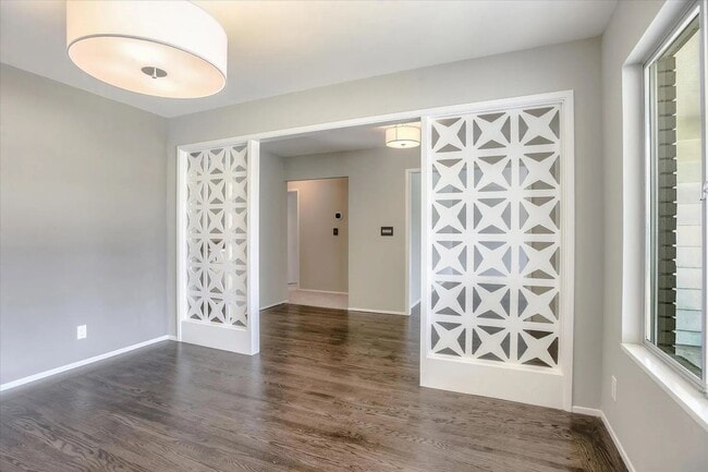 Building Photo - Charming San Mateo Home in a Quiet Countryside Neighborhood