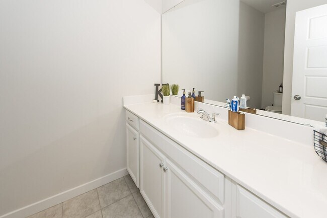 Building Photo - 3 Bedroom 2.5 Bath Single Family Home in Mixson