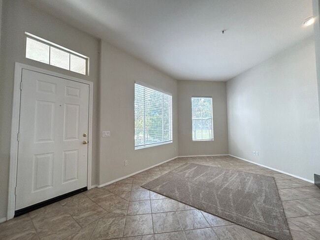 Building Photo - 2834 Ballesteros Ln