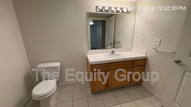 Building Photo - 2664 W Lark Ave