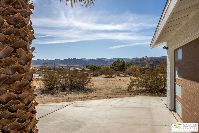 Building Photo - 4742 Ave La Flora Desierta