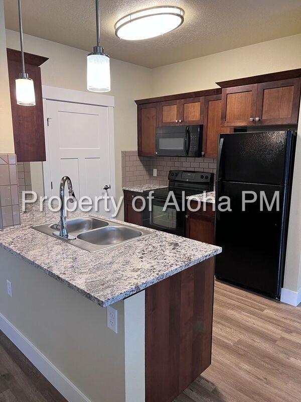 Building Photo - 3558 E Grand Forest Dr