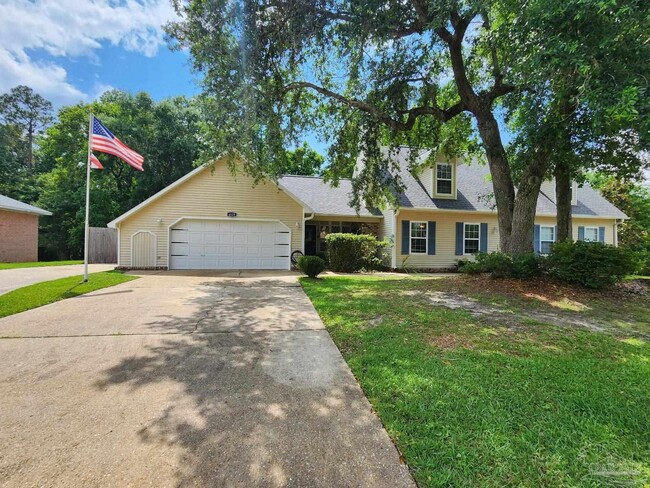 Building Photo - 4525 Baybrook Dr